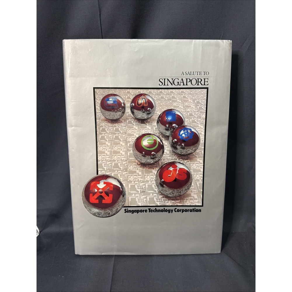 A SALUTE TO SINGAPORE HARDBOUND COFFEE TABLE BOOK - GOOD  284pgs 1984